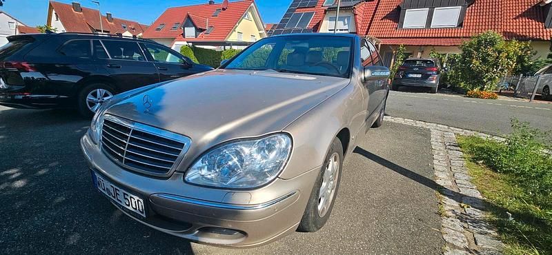 Gold Gebraucht 2003 Mercedes S320 Limousine | 2.500 € (Fairer Preis) - Bild 1/4