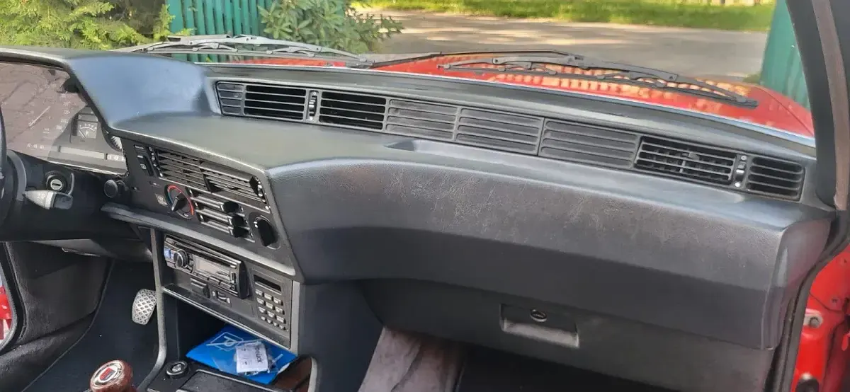 Gebraucht BMW 635 191 PS (140 kW) 1985 Rot Coupé