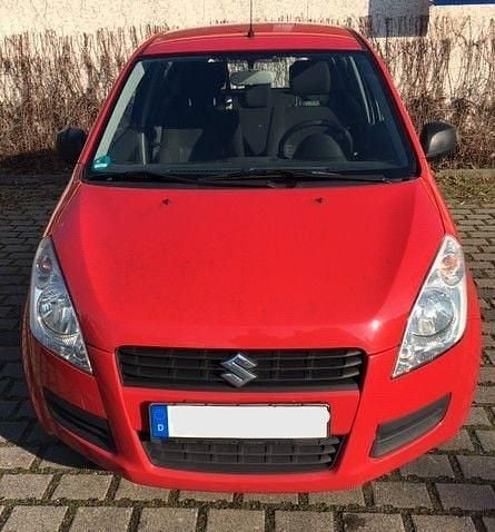 Gebraucht Suzuki Splash Basic 68 PS (50 kW) 2010 Rot Kleinwagen