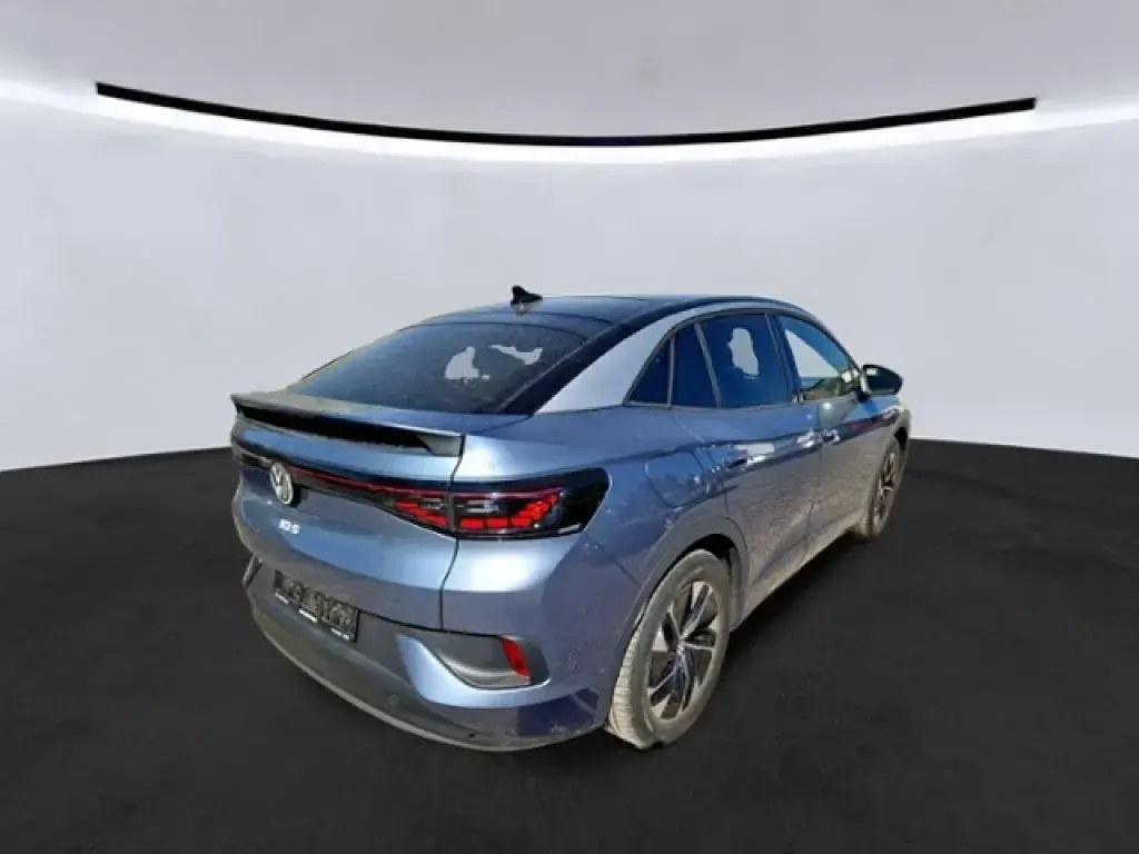 Gebraucht VW ID.5 Pro Performance 150 kW (204 PS) 2024 Stonewashed blue metallic (metallic) SUV
