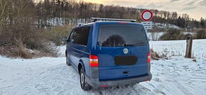 Gebraucht VW T5 105 PS (77 kW) 2006 Blau Van