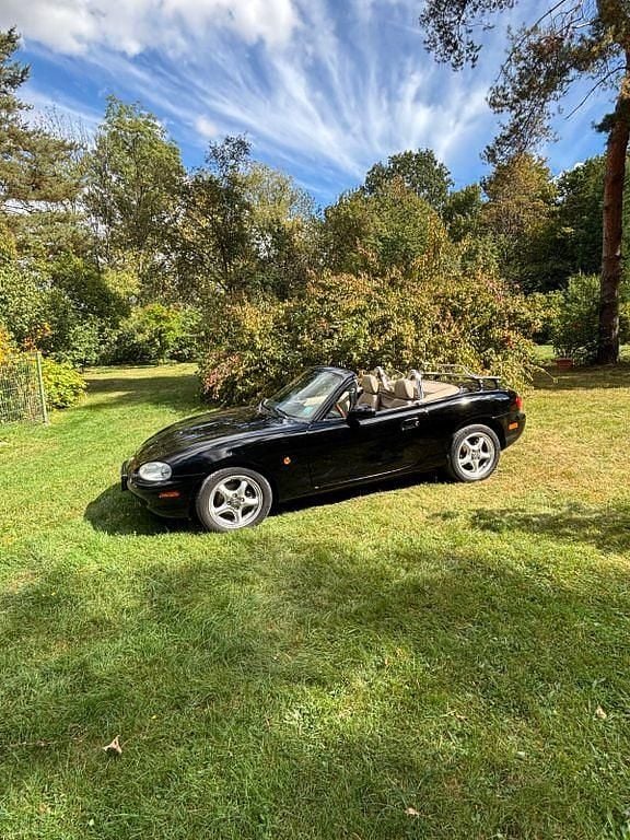 Gebraucht Mazda MX5 140 PS (102 kW) 2000 Schwarz Cabrio