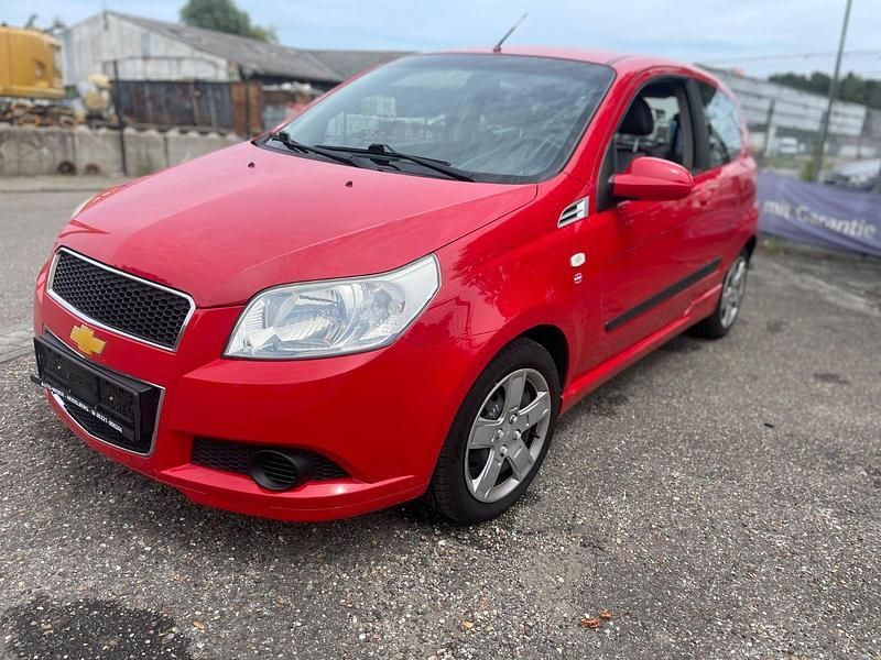 Gebraucht Chevrolet Aveo LS 84 PS (61 kW) 2009 Rot Kleinwagen