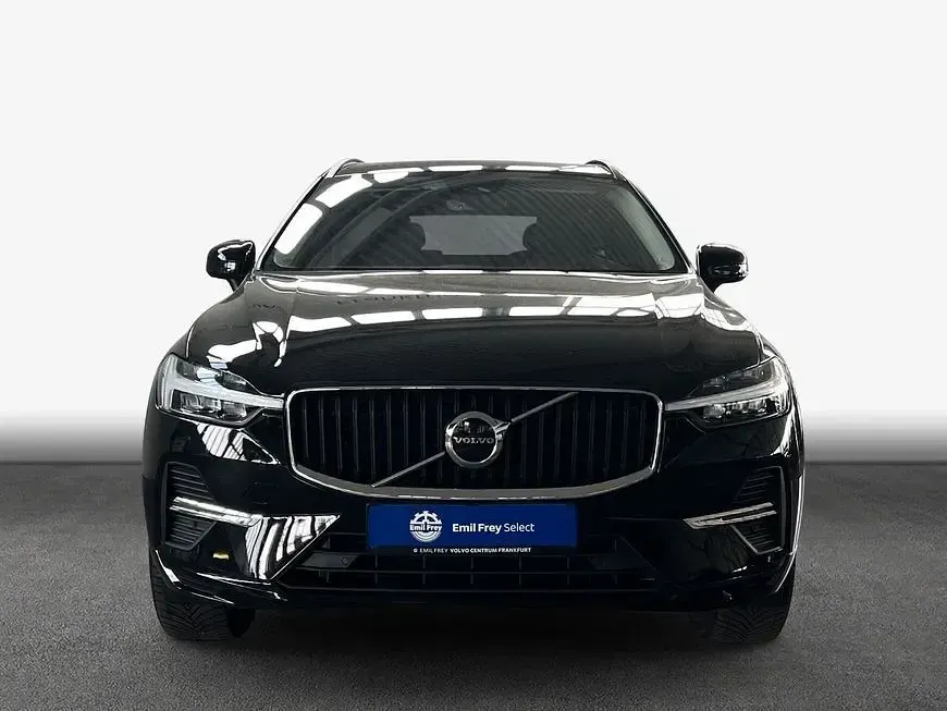 Gebraucht Volvo XC60 250 PS (183 kW) 2024 Onyx black metallic SUV