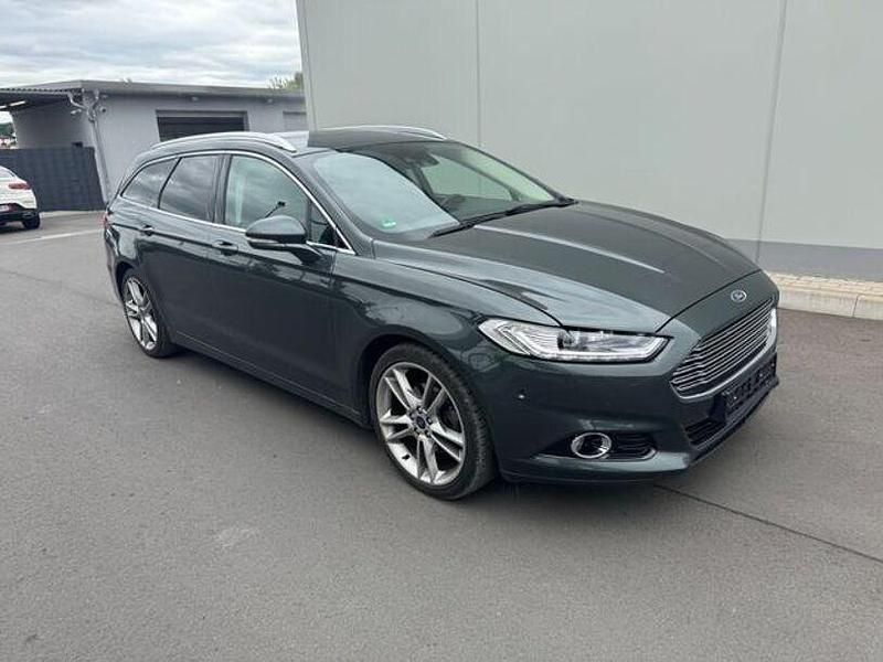 Gebraucht Ford Mondeo Titanium 225 PS (165 kW) 2016 Grün Kombi