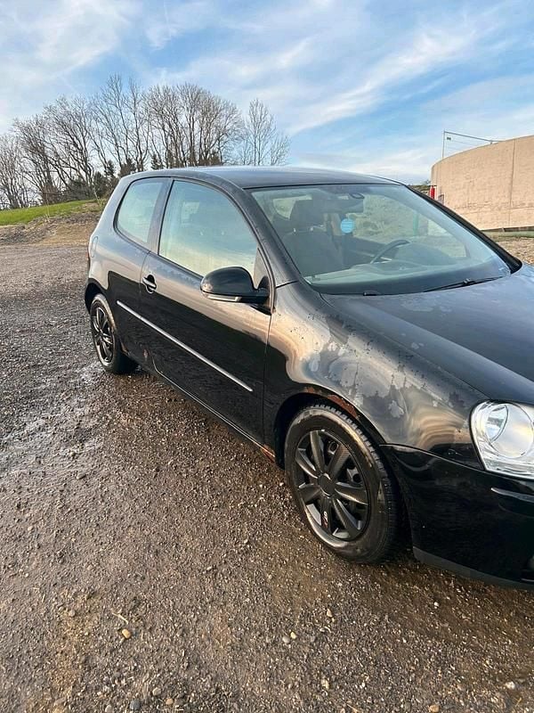 Gebraucht VW Golf V 105 PS (77 kW) 2006 Schwarz Kleinwagen