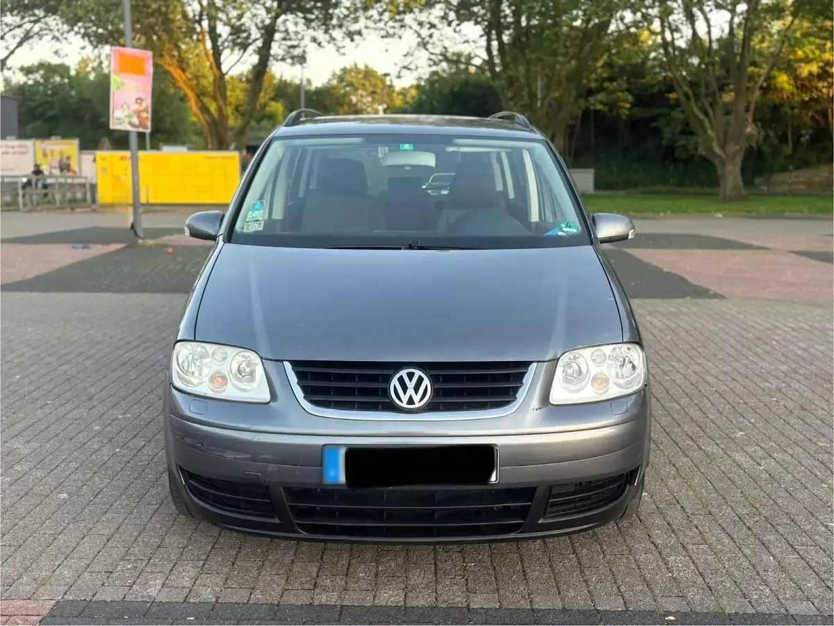 Gebraucht VW Touran 105 PS (77 kW) 2004 Grau Van / Kleinbus