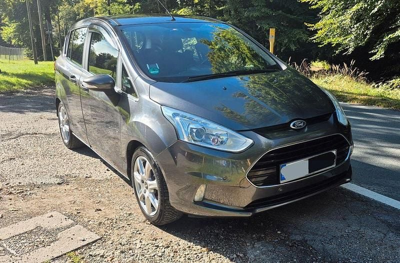 Grau Gebraucht 2016 Ford B-MAX Titanium Van / Kleinbus | 6.100 € (Superpreis) - Bild 1/4
