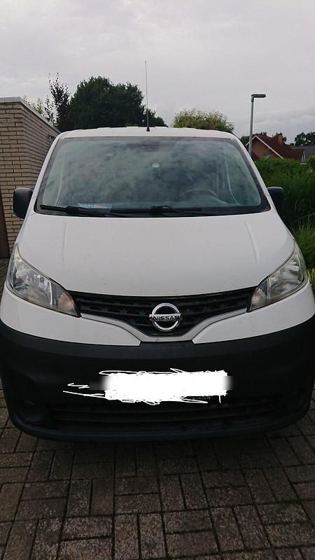 Weiß Gebraucht 2018 Nissan NV200 Van | 13.990 € - Bild 1/4