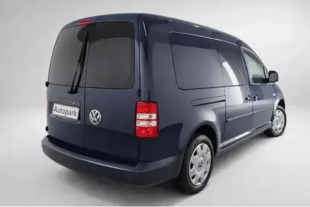 Używany VW Caddy Maxi 102 KM (75 kW) 2015 Niebieski Minivan