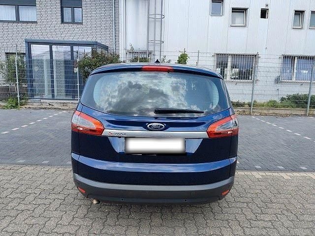 Gebraucht Ford S-MAX Titanium 160 PS (117 kW) 2011 Blau Van / Kleinbus