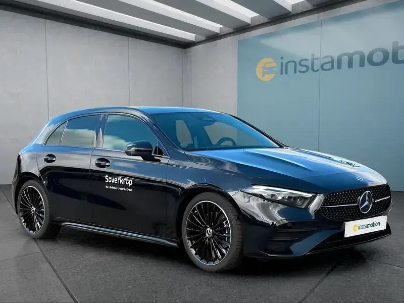 Gebraucht Mercedes A220 190 PS (139 kW) 2026 Schwarz Limousine