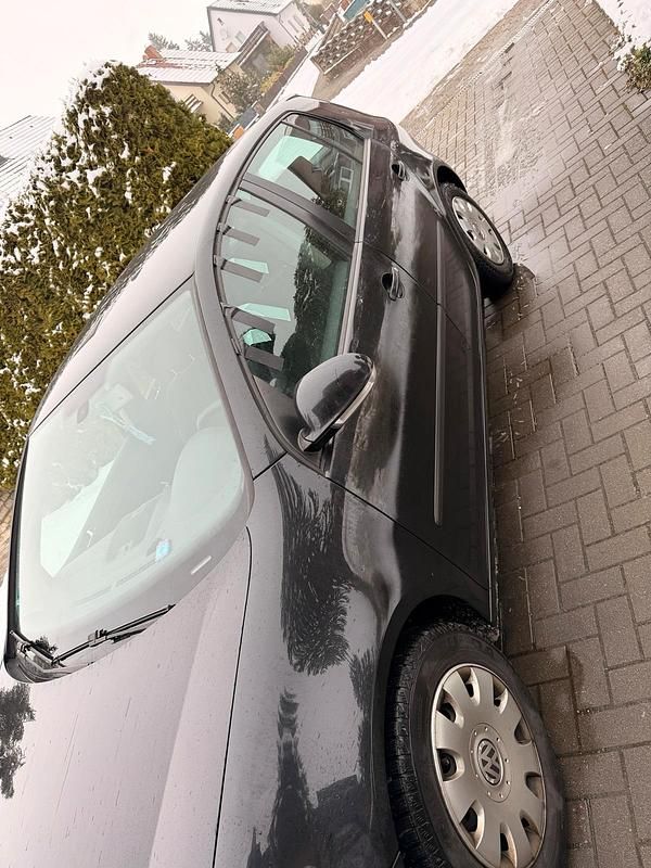 Gebraucht VW Golf V 105 PS (77 kW) 2003 Schwarz Kleinwagen