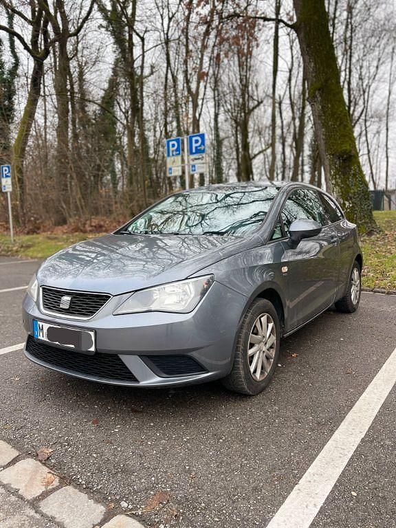 Grau Gebraucht 2012 Seat Ibiza SC Style Kleinwagen | 3.800 € (Fairer Preis) - Bild 1/4