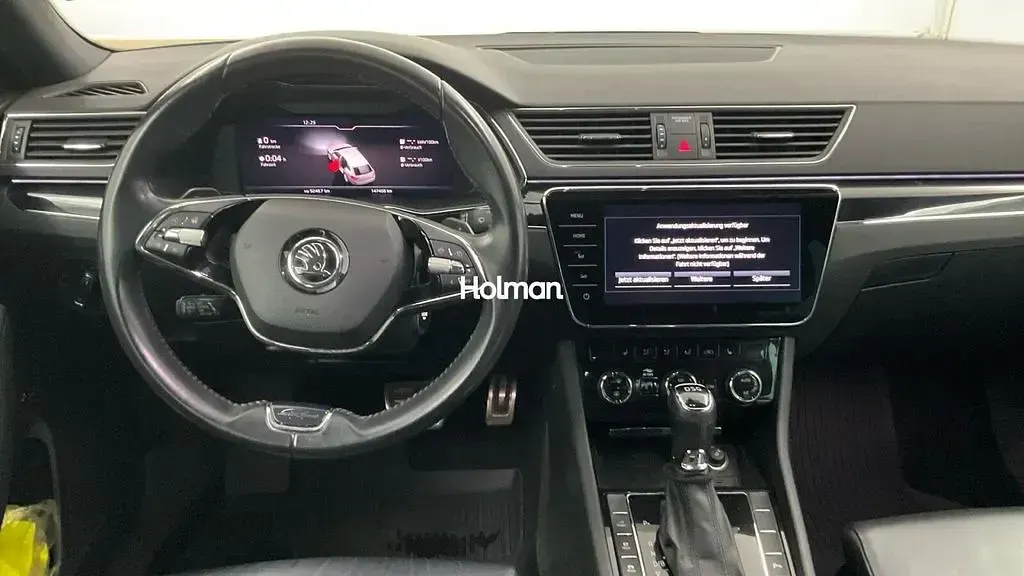 Gebraucht Skoda Superb LAURIN & KLEMENT 218 PS (160 kW) 2021 Schwarz Kombi