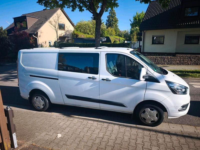 Second-hand Ford Transit Custom 131 CP (96 kW) 2018 Alb Break