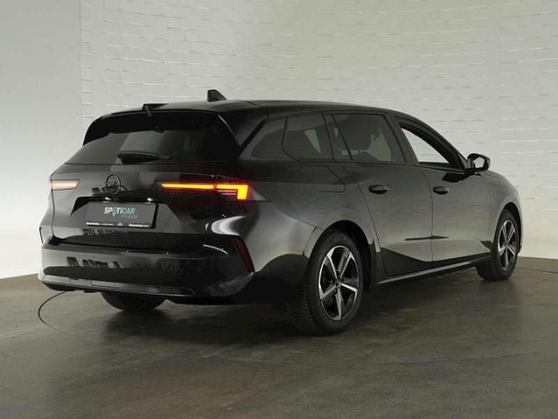 Gebraucht Opel Astra 131 PS (96 kW) 2024 Karbon schwarz Kombi