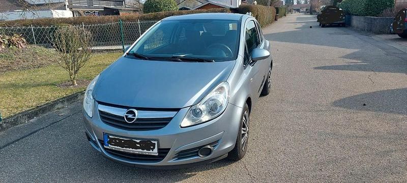 Gebraucht Opel Corsa 80 PS (58 kW) 2008 Kleinwagen