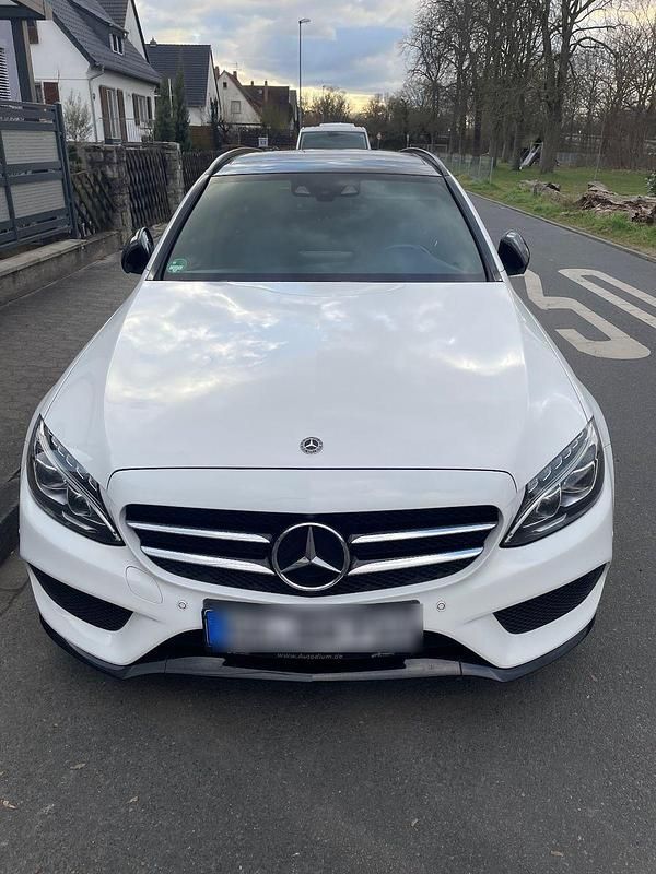 Gebraucht Mercedes C250 204 PS (150 kW) 2018 Weiß Kombi