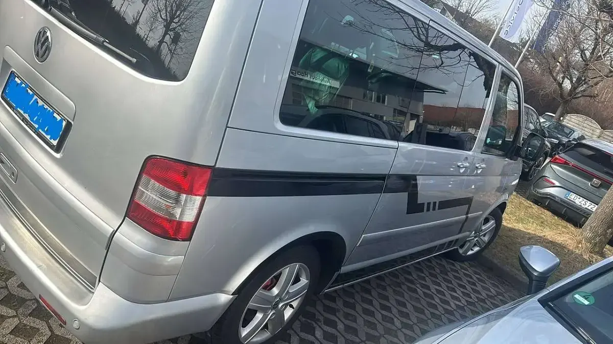 Gebraucht VW Multivan Highline 174 PS (127 kW) 2009 Silber Van / Kleinbus