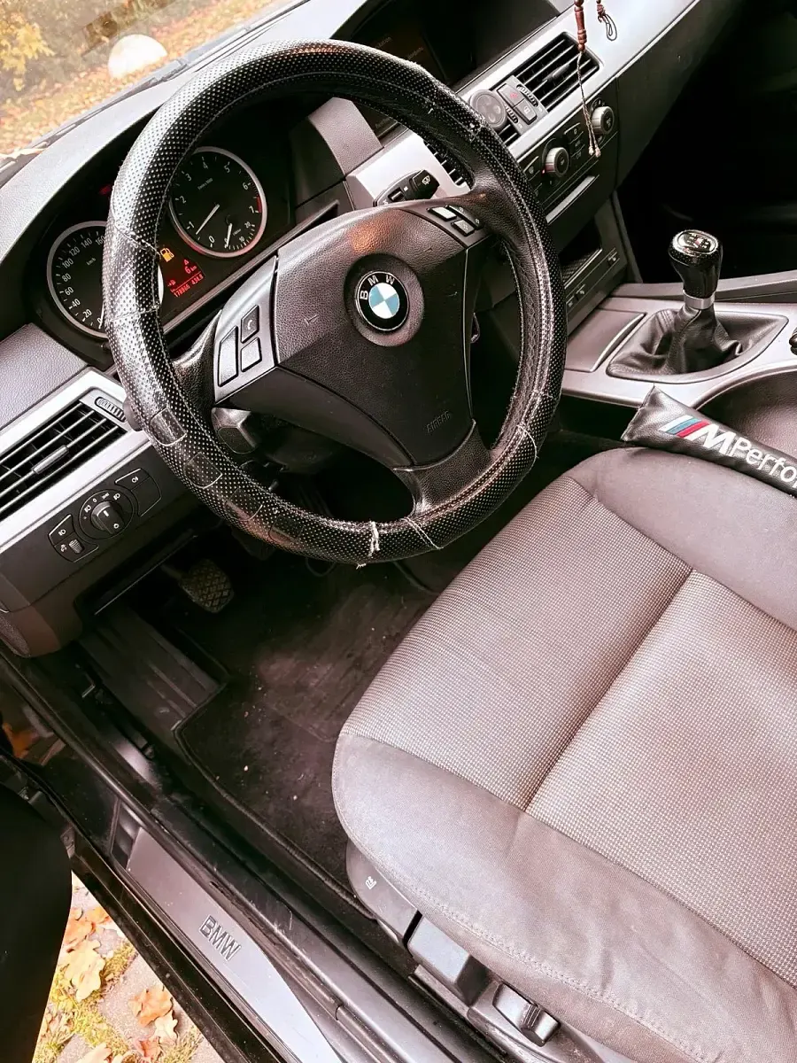 Gebraucht BMW 523 2005 Schwarz Limousine