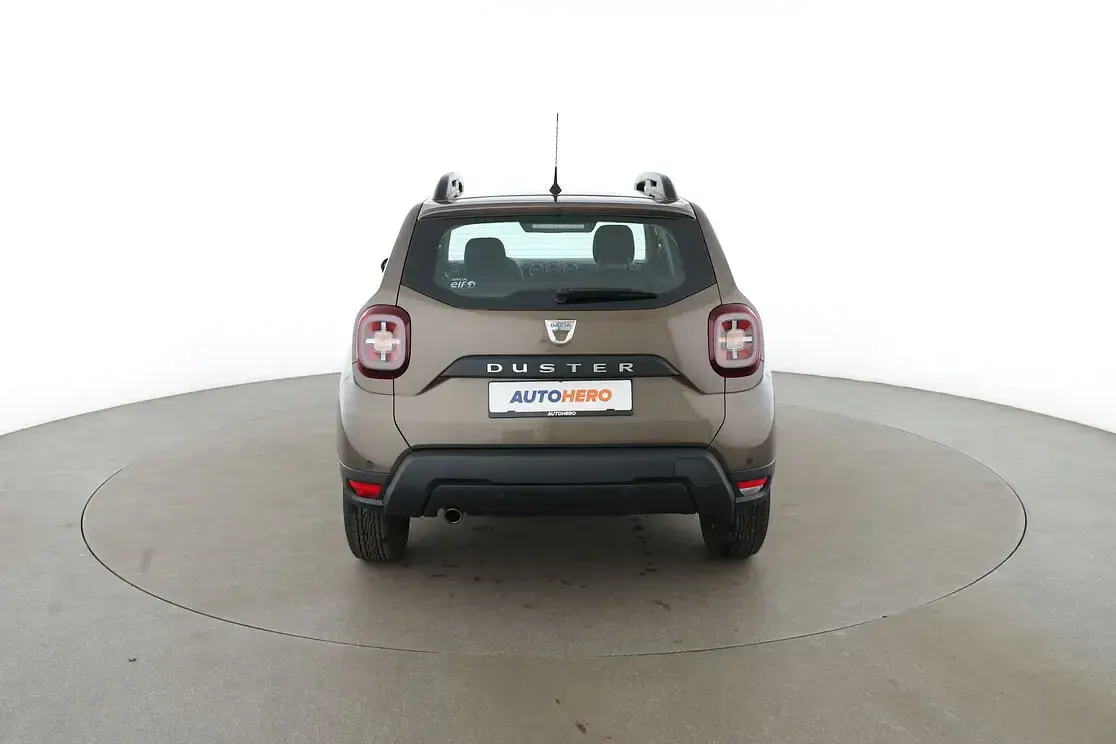 Gebraucht Dacia Duster Comfort 114 PS (83 kW) 2019 Braun SUV