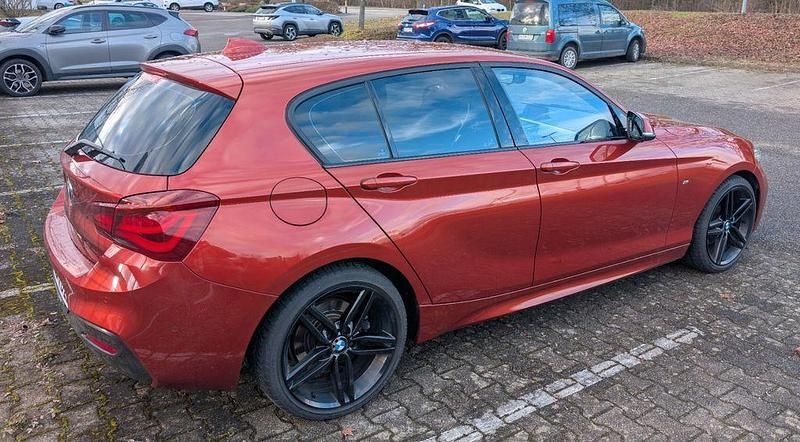 Gebraucht BMW 120 M Sport 190 PS (139 kW) 2019 Rot Kleinwagen