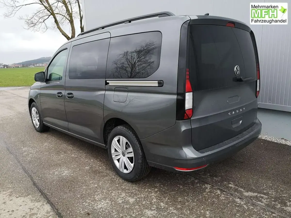 Neu VW Caddy Maxi Edition 122 PS (89 kW) 2026 Mojavebeige metallic Van / Kleinbus