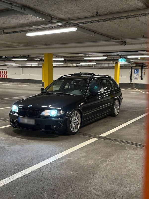Gebraucht BMW 320 Performance 150 PS (110 kW) 2004 Schwarz Kombi