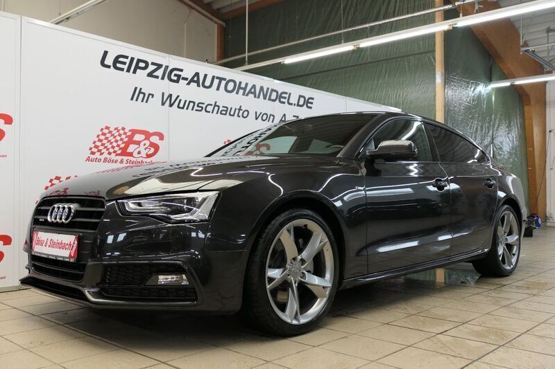 Grau Gebraucht 2015 Audi A5 Sportback S-Line Limousine | 24.274 € (Teuer) - Bild 1/4