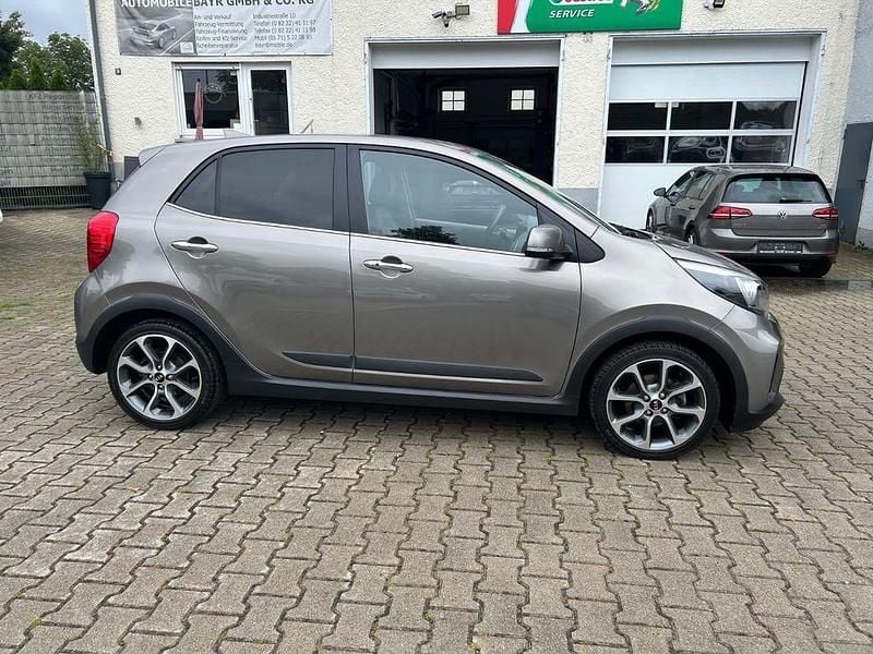 Gebraucht Kia Picanto X-Line 101 PS (74 kW) 2018 Silber Kleinwagen