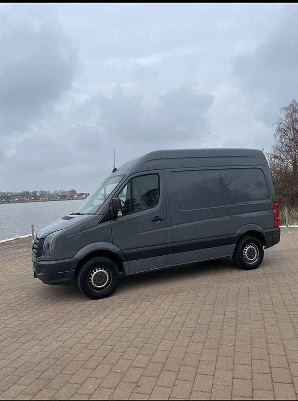 Gebraucht VW Crafter 136 PS (100 kW) 2014 Grau Van