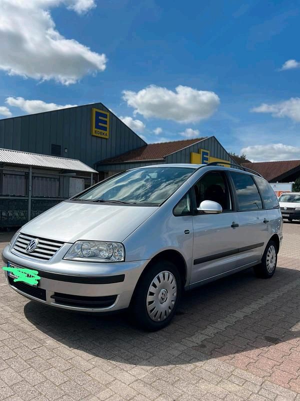 Silber Gebraucht 2005 VW Sharan Van / Kleinbus | 2.500 € (Guter Preis) - Bild 1/4