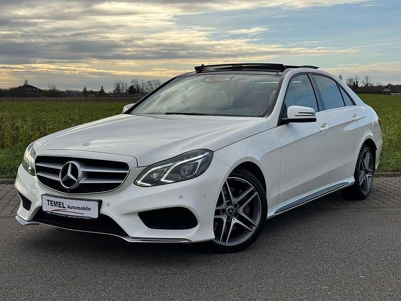 Diamantweiss Gebraucht 2015 Mercedes E350 AMG Limousine | 27.890 € (Teuer) - Bild 1/4