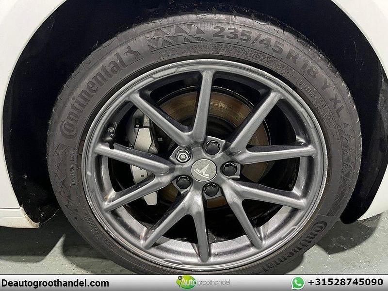 Gebraucht Tesla Model 3 Standard Range 175 kW (238 PS) 2020 Weiß Limousine