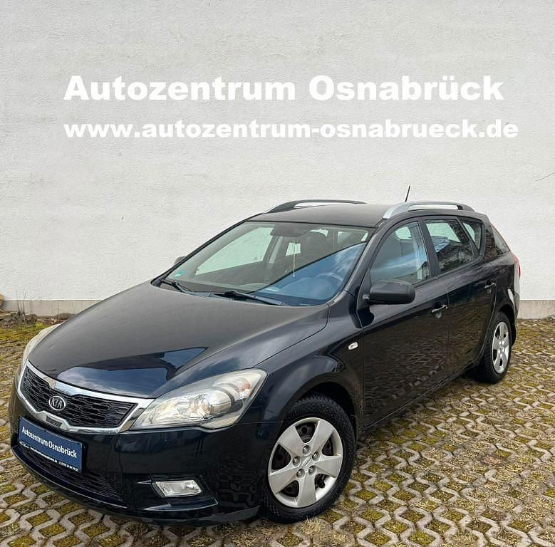 Gebraucht Kia Ceed 105 PS (77 kW) 2011 Schwarz Kleinwagen