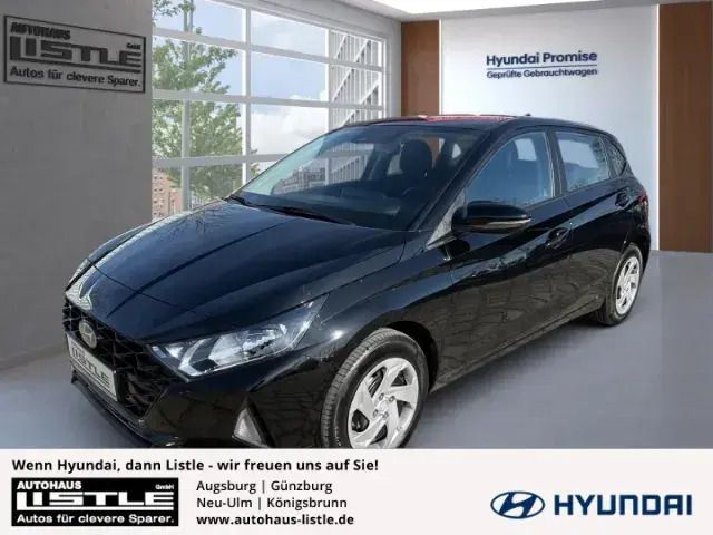Schwarz Gebraucht 2022 Hyundai i20 Select Kleinwagen | 16.385 € (Etwas zu teuer) - Bild 1/4