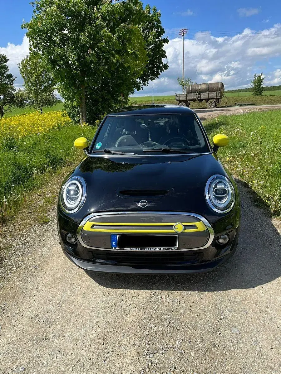 Gebraucht Mini Cooper SE 135 kW (184 PS) 2020 Schwarz Kleinwagen