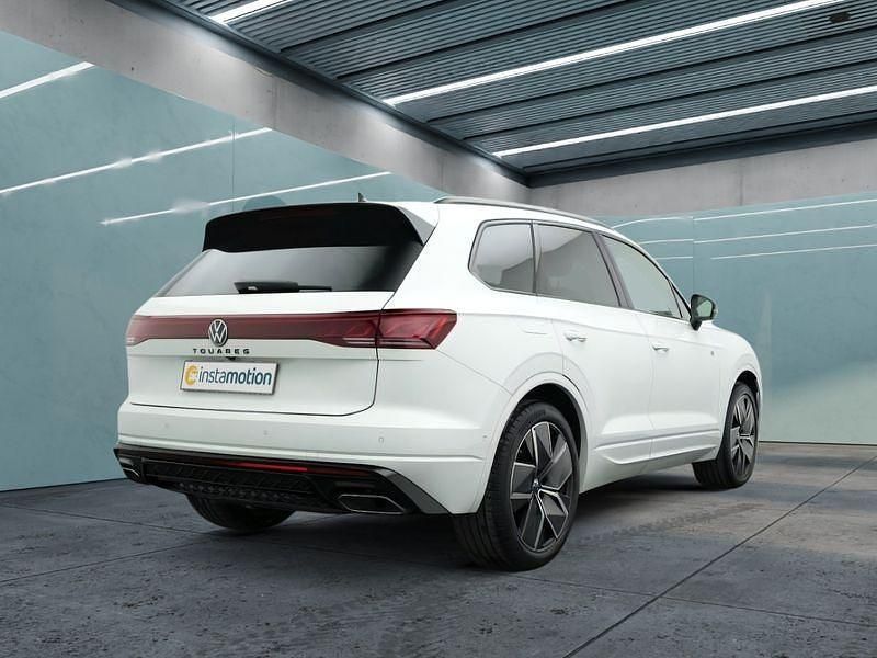 Weiß Gebraucht 2023 VW Touareg SUV | 69.299 € (Etwas zu teuer) - Bild 1/4