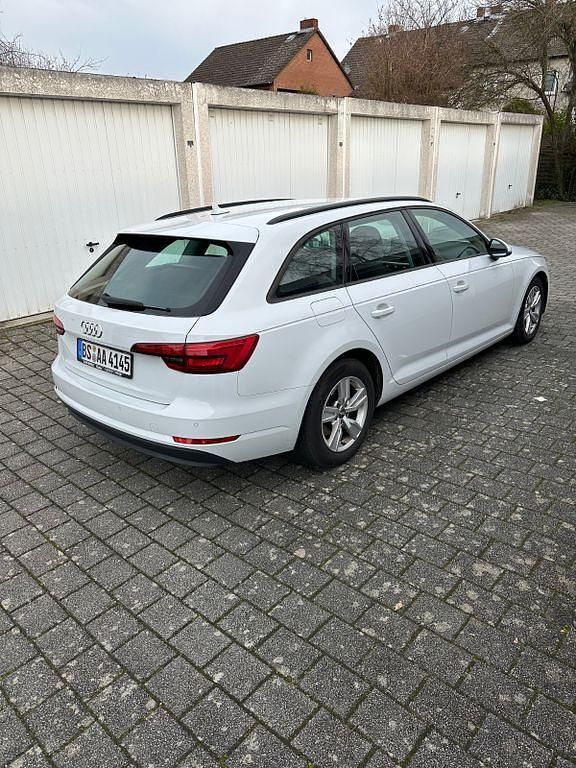 Gebraucht Audi A4 Design 150 PS (110 kW) 2016 Weiß Kombi