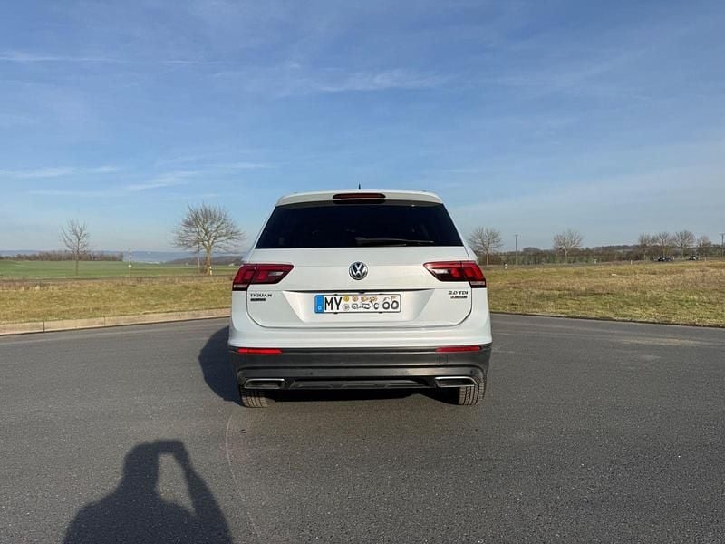 Gebraucht VW Tiguan Allspace 150 PS (110 kW) 2018 Weiß SUV