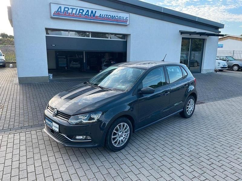 Grau Gebraucht 2017 VW Polo Highline Limousine | 10.490 € (Fairer Preis) - Bild 1/4