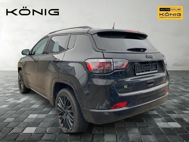 Gebraucht Jeep Compass Altitude 131 PS (96 kW) 2023 Schwarz SUV