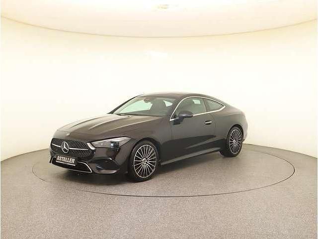 Gebraucht Mercedes 200 Avantgarde 204 PS (150 kW) 2023 Metalliclack obsidianschwarz (metallic) Coupé
