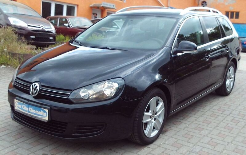 Schwarz Gebraucht 2010 VW Golf VI Comfortline Kombi | 5.199 € (Fairer Preis) - Bild 1/4