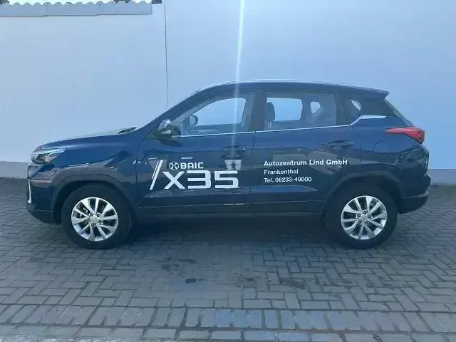 Używany Baic X35 116 KM (85 kW) 2024 Niebieski SUV