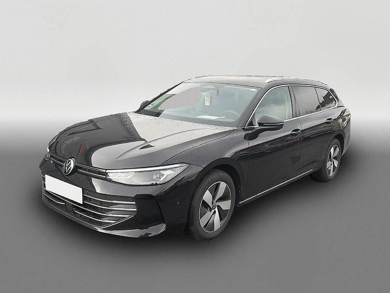 Usata VW Passat 150 CV (110 kW) 2025 Nero Station wagon