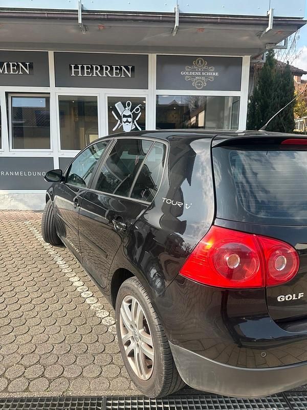 Gebraucht VW Golf V 106 PS (77 kW) 2007 Schwarz Limousine