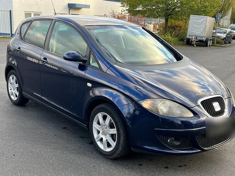 Gebraucht Seat Altea 102 PS (75 kW) 2008 Blau Limousine