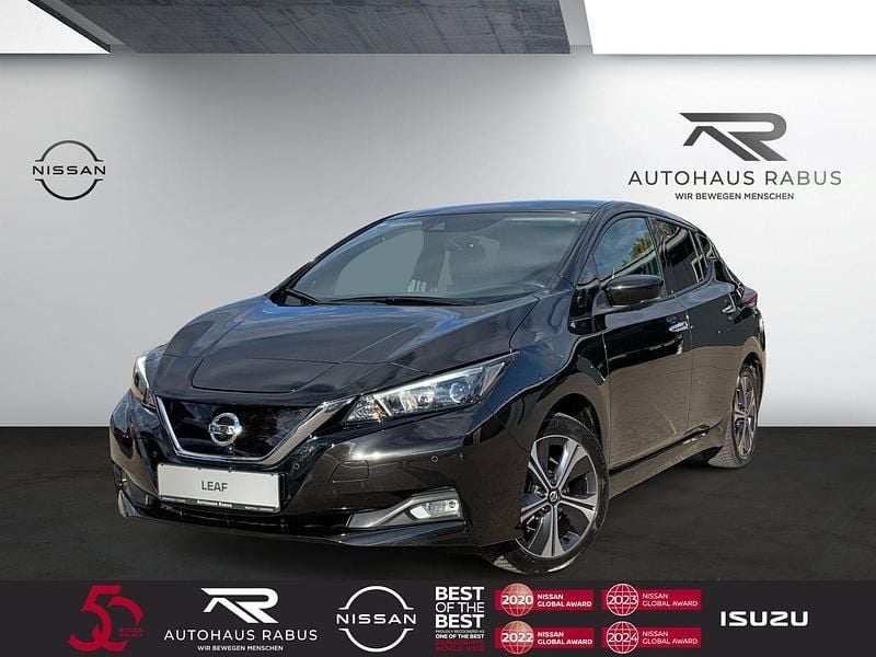 Black metallic Gebraucht 2021 Nissan Leaf N-Connecta Kleinwagen | 15.980 € (Fairer Preis) - Bild 1/4